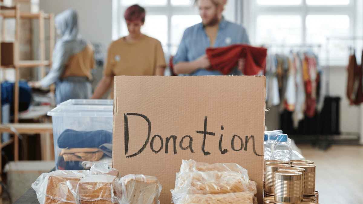 ¿Cómo gestionan las organizaciones benéficas las donaciones?
